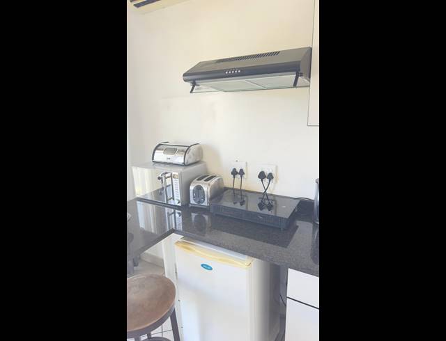 1 BEDROOM APARTMENT RENTED IN MONTANA TUINE